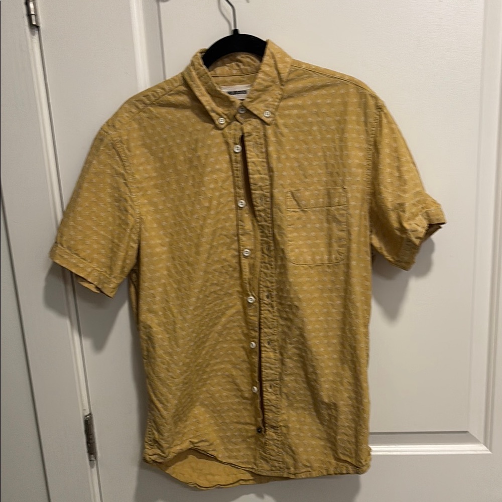 Taylor Stitch Yellow Casual Button Down Shirt